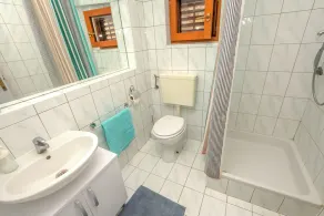 Apartment Mladen - Image 4