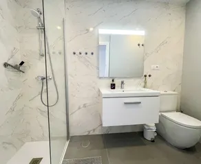 Appartement « Vidorra Sealine » avec vue sur la mer, Wi-Fi et climatisation - Image 2