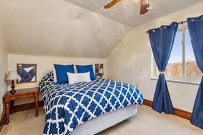 Cheerful Home | Fire Pit | Sleeps 8 - Image 5