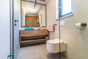 Large Split-Level Villa, A/C, Private Pool, Summer Kitchen - A short walk to Medieval Svetvincenat! - Image 4