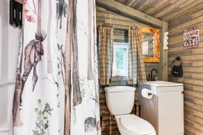 Cozy Gladwin Cottage with Fire Pit Near Hunting - Image 3