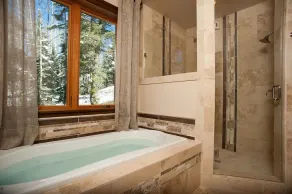 Luxury Home Across from Purgatory with Great Views - Image 5