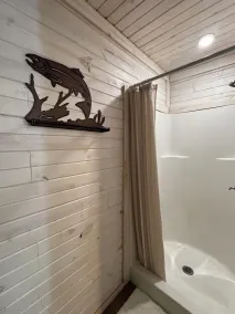 Fish Cabin at Mountain View Retreat - Image 3