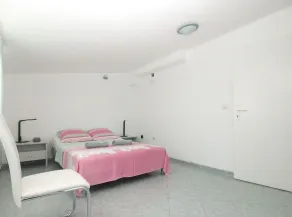 Apartment 56/34816 (Istria - Stinjan), 1000m from the beach - Image 5
