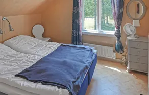 Fantastiskt hus med 4 sovrum i Klintehamn - Image 5
