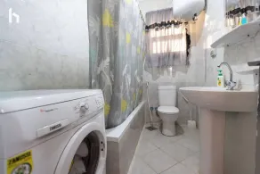 3Beds Apartment in Rehab City - Image 2