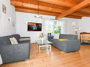 Farmhouse - Image 4
