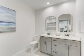  Water Front Sunny Relaxing  Vacation Home 3bds, 2 bath,  close to gulf beaches  - Image 4