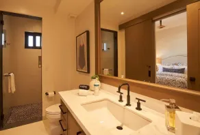 2BD Oceanfront Penthouse - Image 4