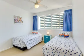 2 Bedroom Apartment with Rooftop Deck - Image 2