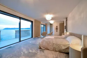 Luxury Villa On the sea  - Image 5