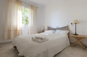 5 Bedroom villa split into 2 apartments - Image 5