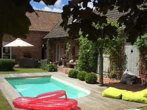 Farmhouse in residential village with private pool - Image 3