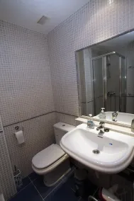 Apartamento de vacaciones frente al mar, a solo 50 metros de la playa, wifi ilimitado gratuito - Image 3