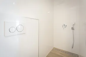 Bella Vista Apartments - Image 3