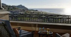 Pueblo Bonito Golf & SPA resort Jr. Suite - Image 3