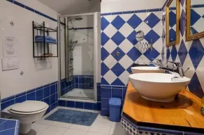 Villa de Bien-être Unique avec Sauna et Piscine - Image 2