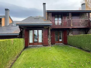 Townhouse 3 Bed Pool, Paddle Court, Fireplace & Wi-Fi - Image 5
