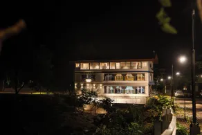 The Big Bridge- A Boutique Hotel On A Bridge - Image 3