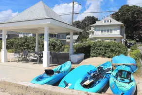 Madison Estate Waterfront mit beheiztem Pool - Image 4