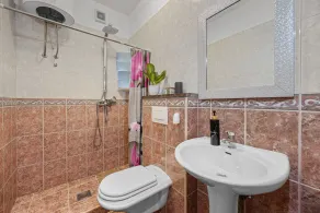 Haus D&E mit privatem Pool - Image 4