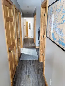 Room to gather inside and out with Rainy Lake access! - Image 2