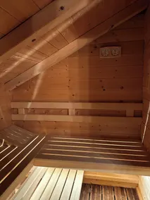 Chalet Érable**** – Sauna – 8 Pers | Ménage, Serviettes & Lits Faits Inclus - Image 4