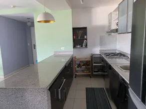 3bd/3ba FamilyApartment w/ Modern Kitchen & Balcony - Image 5