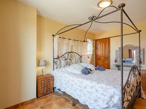 Fantastisk privat feriebolig for 8 personer med WIFI, pool, klimaanlæg, TV og terrasse - Image 5