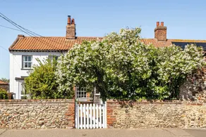 A cozy cottage on the North Norfolk coast - Image 5