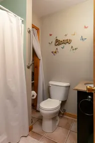 Landsafsondring 3 BR; 2 BA; sover 6; - Image 4