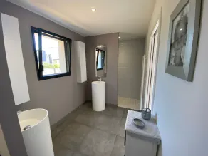 VILLA AVEC PISCINE ET SPA PROCHE CIRCUIT 24H LE MANS - Image 2
