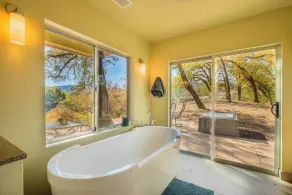 VIEWS!!  Last Minute/Longer Stay SPECIALS! - Image 2