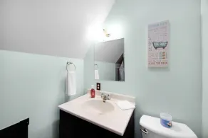 Beautiful Cozy Cottage on Cedar Lake - Image 3