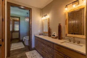 Ridgeline View- 4bed 3 and a half bath home with long range views, outdoor fireplace, firepit - Image 2