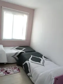 Lejlighed med pool og havudsigt og aircondition. Meget roligt område - Image 5