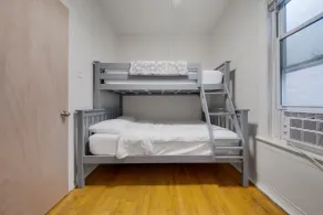 Walkable Chicago Retreat : Cozy 2BR w/ Porch : Near Transit, Dining & Stadiums - Image 3