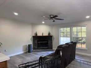 Whole House in the Country  - Image 3