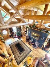 TN Mountain Lodge: sleeps 22+ lake, hikes, hot tub, Sauna - Image 3