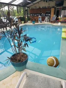 Tent Site on Tranquil Grounds. Indoor Inground Pool. - Image 5