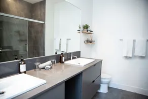 Selkirk Powder Dream - Cozy Condo (+Hot Tub) - Image 2