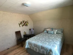 Charming House with Amazing Views! Next to Marina and Tiki Bar - Image 4