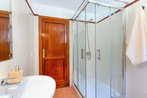 \"Villa Son Allarga\" con piscina, Wi-Fi y terraza - Image 4