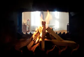 GREAT LOCATION Fireplace Holidays: city center, spacious, groups/family friendly - Image 2