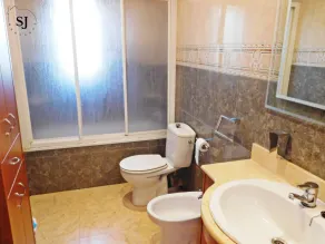 Agradable casa con piscina en Les Tres Cales - Image 4