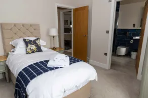 8 Tarn End Cottage, a luxurious cottage for romantic break overlooking Talkin Tarn close to Hadrians Wall - Image 4
