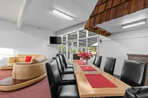 Escape to Torrumbarry's Hidden Gem and Make Memories by the Murray!  Sleeps 20+ - Image 4
