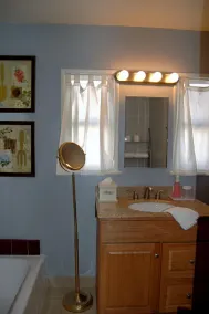 Fab Furnished Condo At Best Price - Image 2