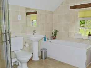 2 Schlafzimmer Unterkunft in Near Ulpha - Image 2