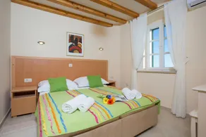 Villa Dia by Villas Guide - Image 2